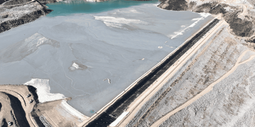 Impermeabilización de Presas de Jales con Geosintéticos: Diseño según NOM-141 e ICOLD